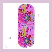 How to apply nail wraps